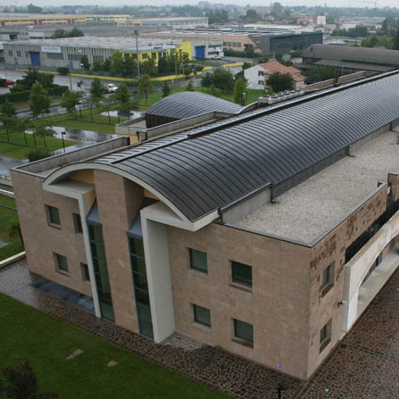 Copertura centinata in doppia aggraffatura rame