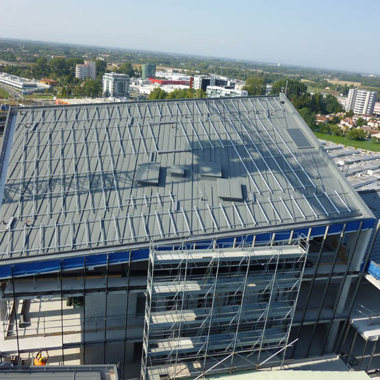 Copertura in doppia aggraffatura alluminio