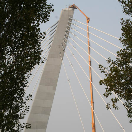 Noleggio piattaforme aeree mt 72