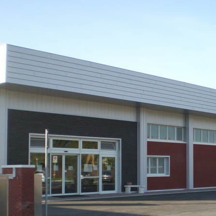 Rivestimento in doppia aggraffatura orizzontale in alluminio
